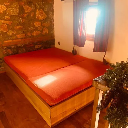 Palaios Agios Athanasios Παλαιός Άγιος Αθανάσιος