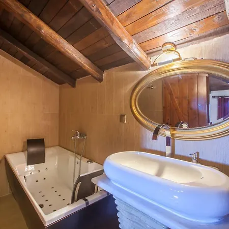 Palaios Agios Athanasios Villa *