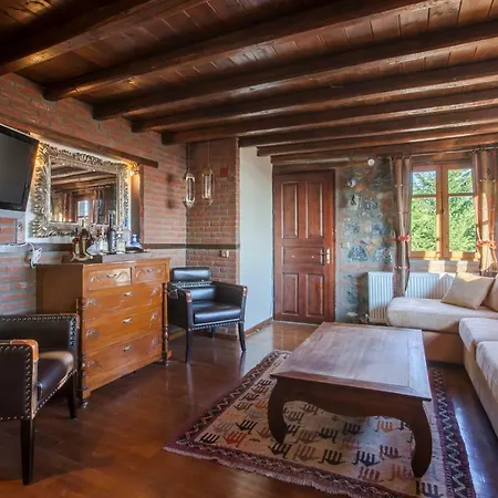 Palaios Agios Athanasios * Paleósz Ájosz Athanásziosz