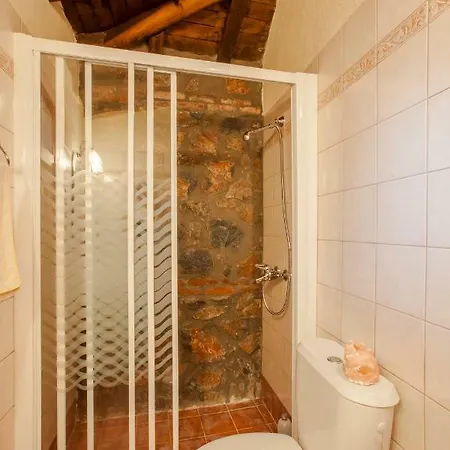 Palaios Agios Athanasios * Agios Athanasios (Pella)