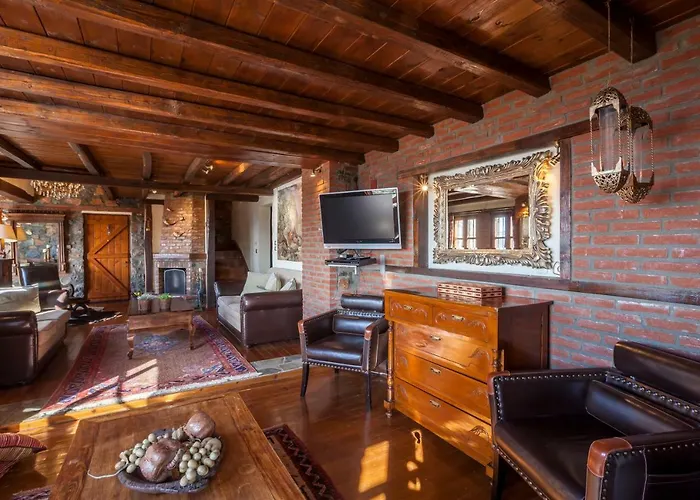 Βίλα Palaios Agios Athanasios